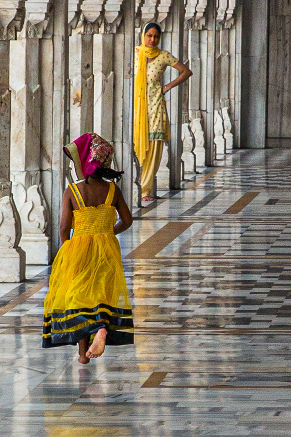 “Coming Mum” Sikh Temple, New Delhi